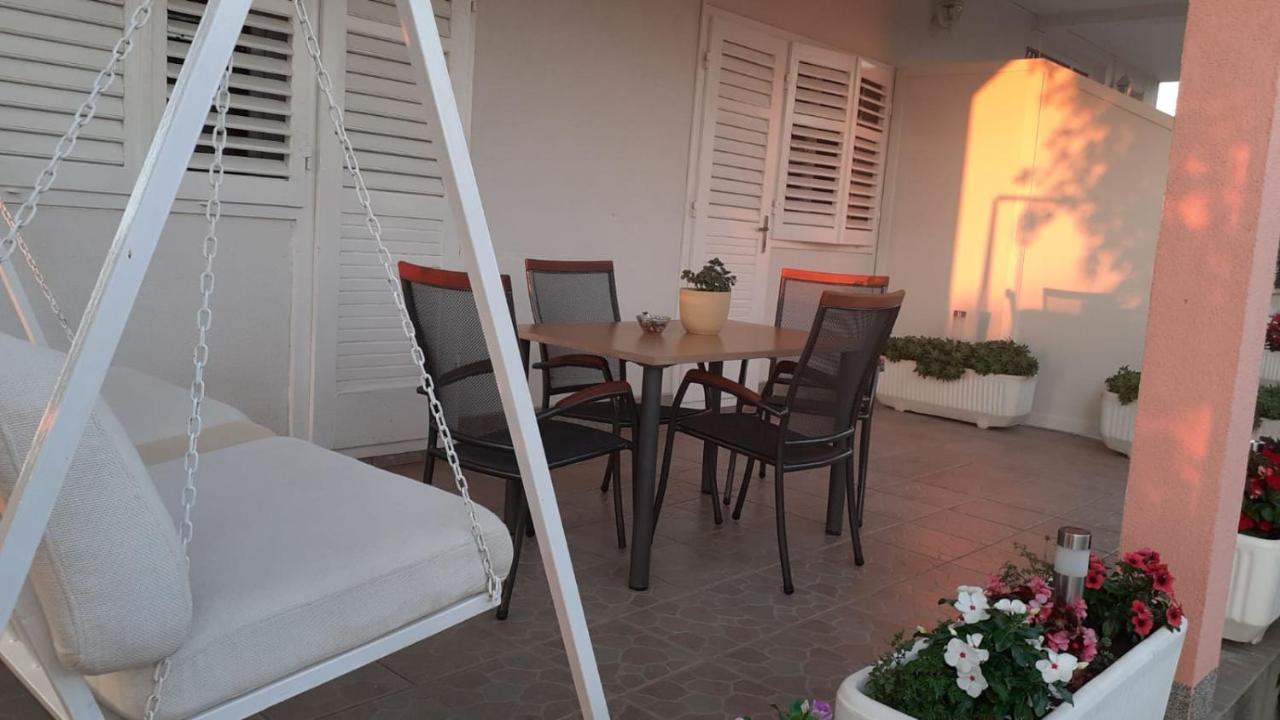 לוזובאק Apartment Viki מראה חיצוני תמונה