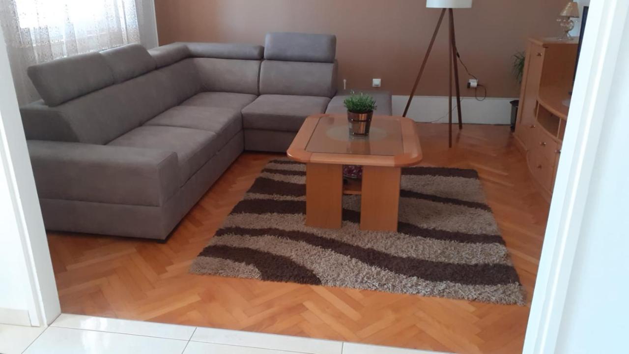 לוזובאק Apartment Viki מראה חיצוני תמונה